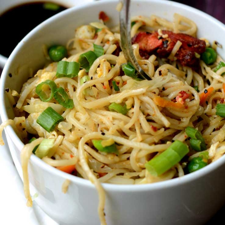 Order Party Tray - Hakka Noodles food online from Bawarchi Biryanis store, Ashburn on bringmethat.com