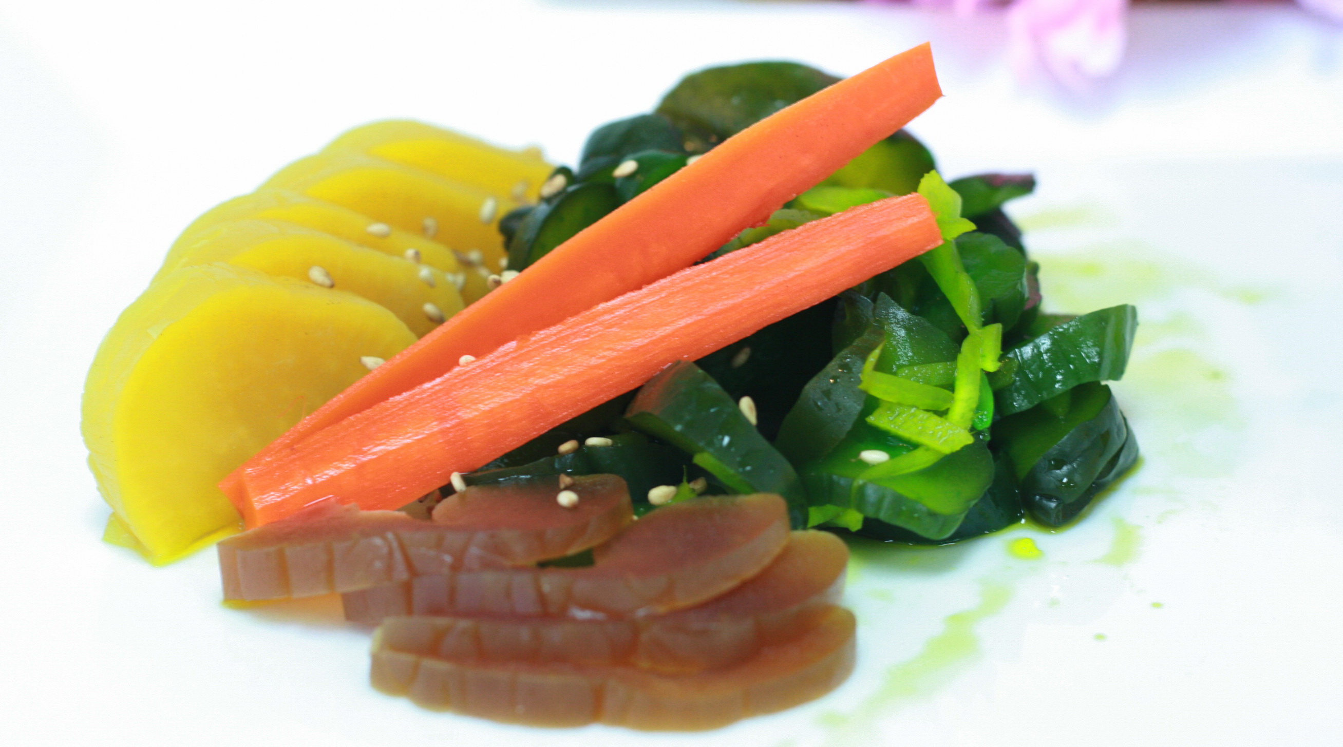 Order Am3. Japanese Pickled Vegetable food online from Koisan Sushi & Japanese Cuisine store, Orange on bringmethat.com