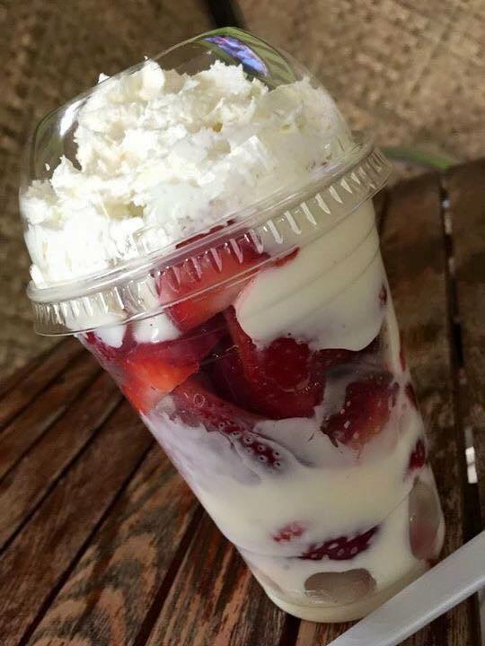 Order Strawberry Dream food online from Cali Snack Shack store, Parlier on bringmethat.com