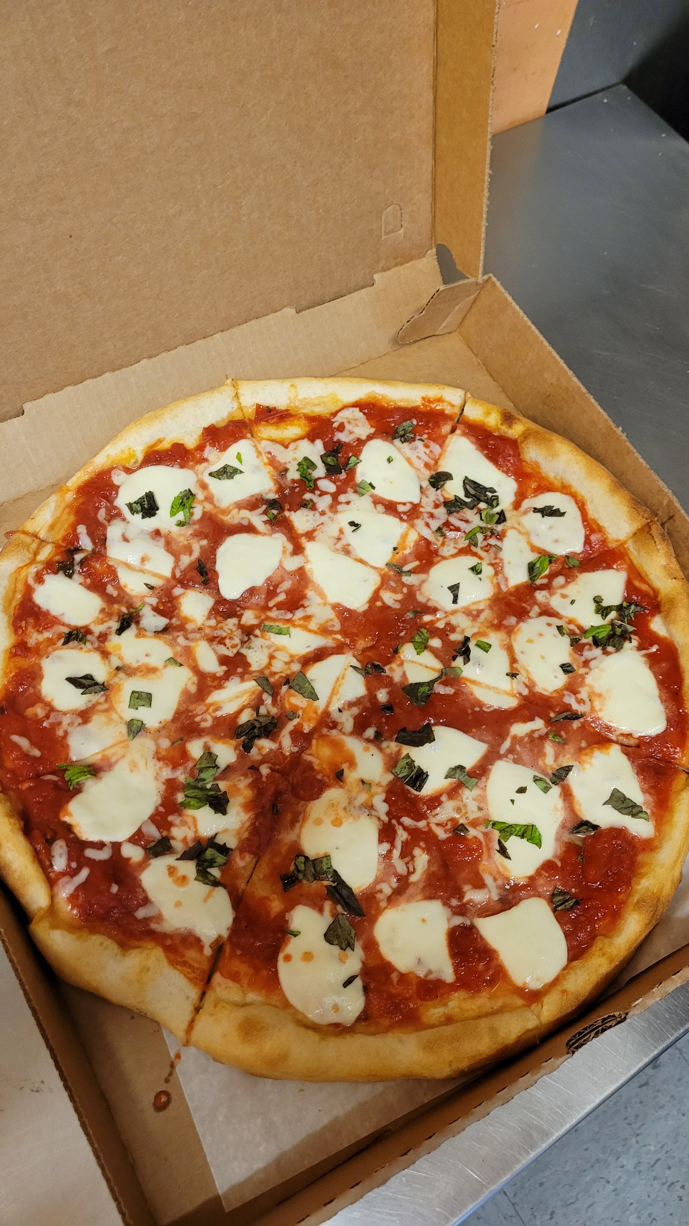 Order Margarita Pizza - Medium food online from Siro's Italian Restaurant store, Palmerton on bringmethat.com