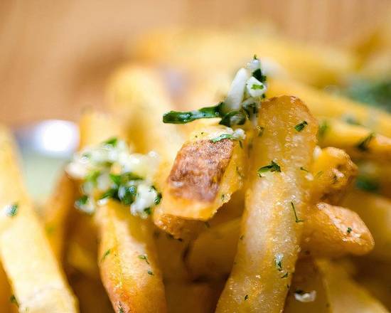 Order Large Garlic Fries food online from Americano store, Livermore on bringmethat.com