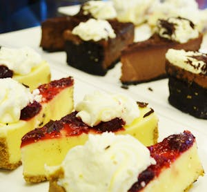 Order Cheesecake Slice food online from Banhwich Cafe store, Lincoln on bringmethat.com