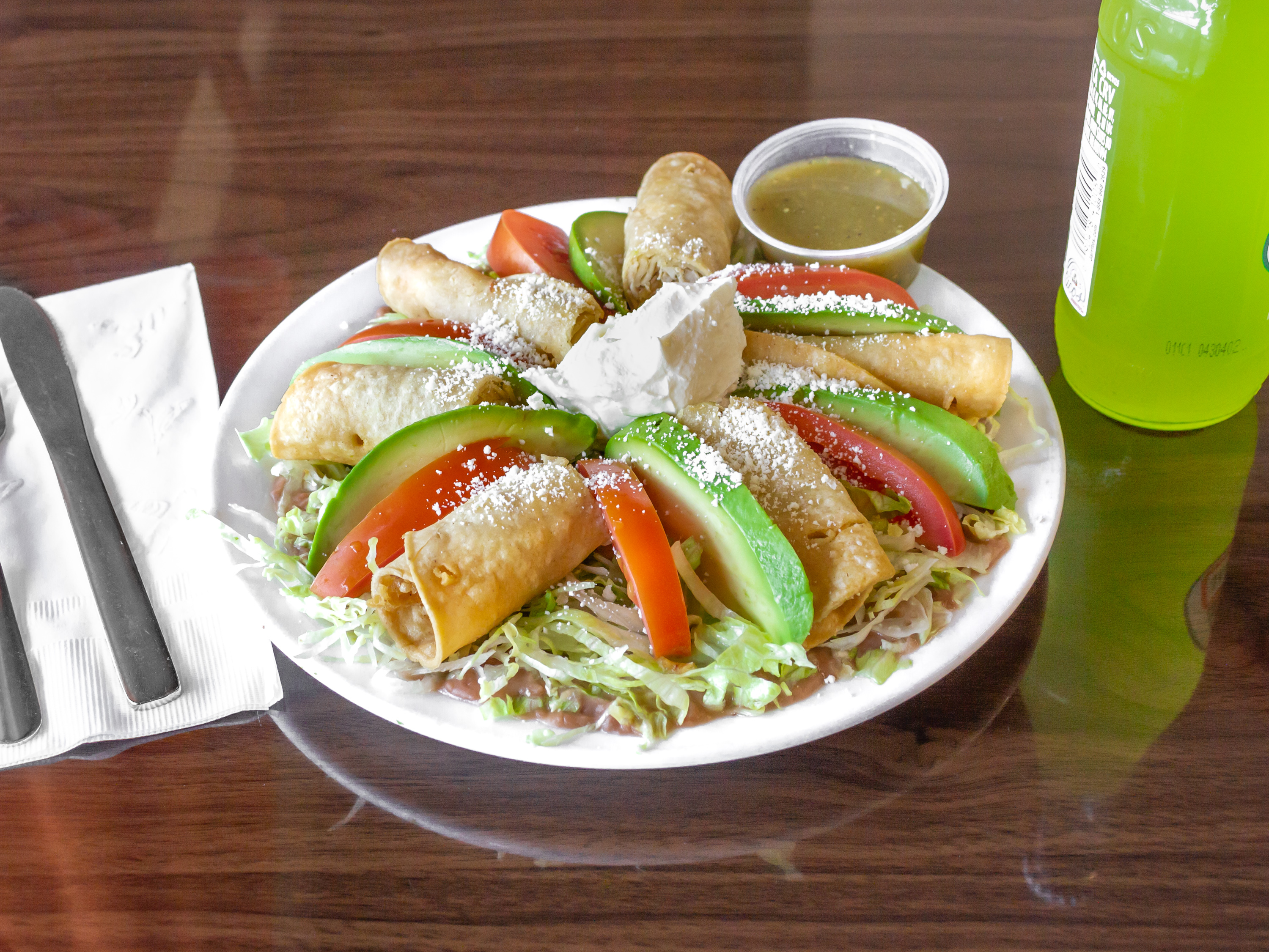 Order Taquitos Appetizer food online from El Rosal 1 store, Modesto on bringmethat.com