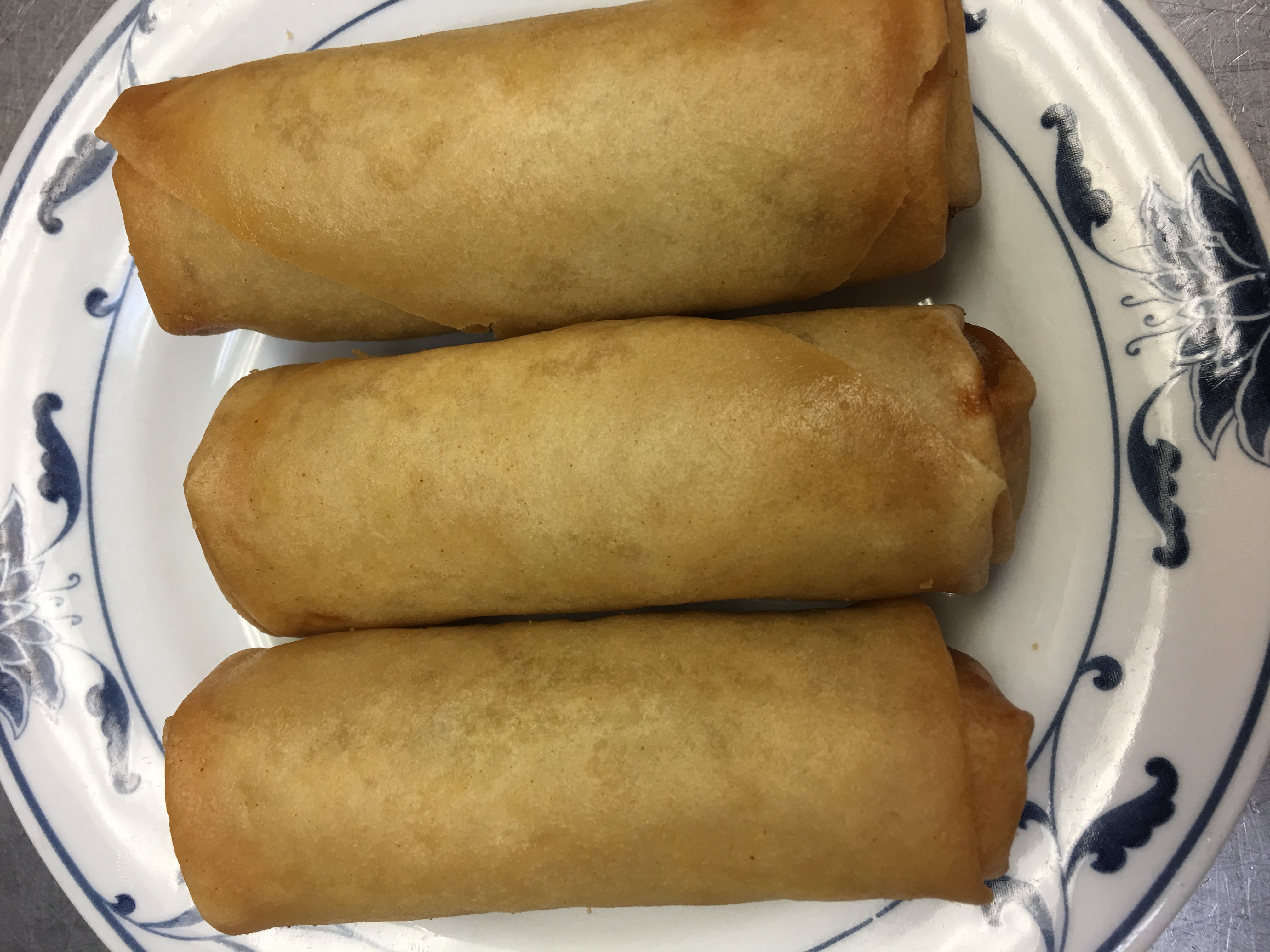Order VO. Vegetable Spring Roll food online from QQ Star China Cafe store, Friendswood on bringmethat.com