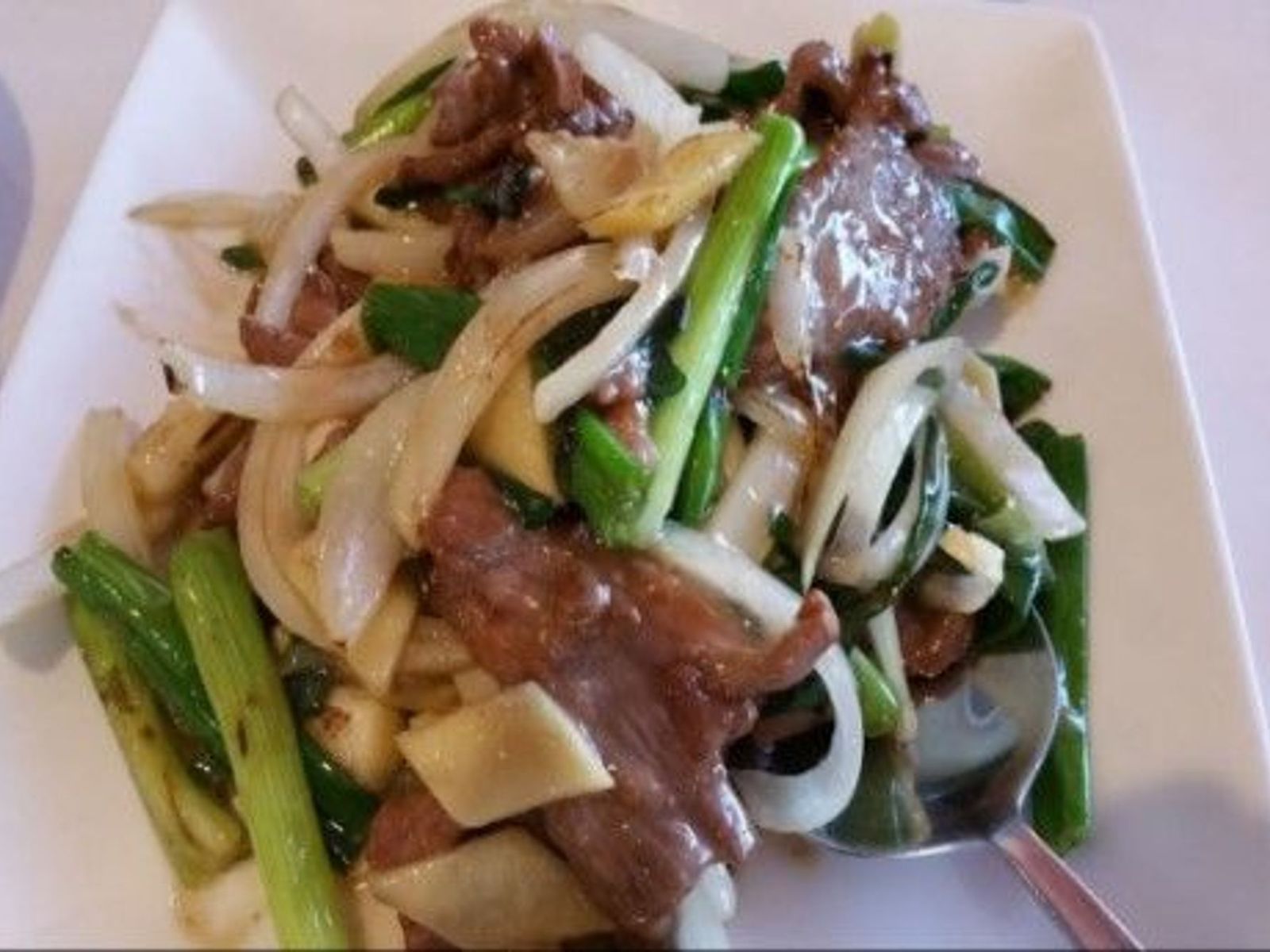 Order Mongolian Beef. food online from Empress Seafood Restaurant store, Denver on bringmethat.com
