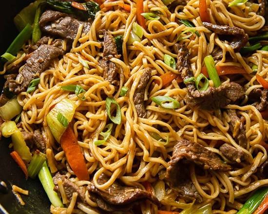 Order Beef with Egg Noodle Chow Mein food online from Noodle House Asia store, Las Vegas on bringmethat.com