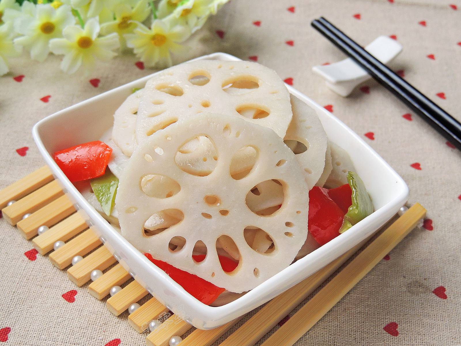 Order Lotus Root Slices food online from One Zo store, Los Angeles on bringmethat.com