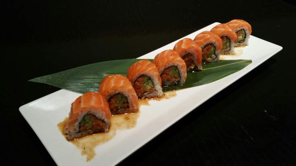 Order Pink Special Roll food online from Sushi Nori store, Escondido on bringmethat.com
