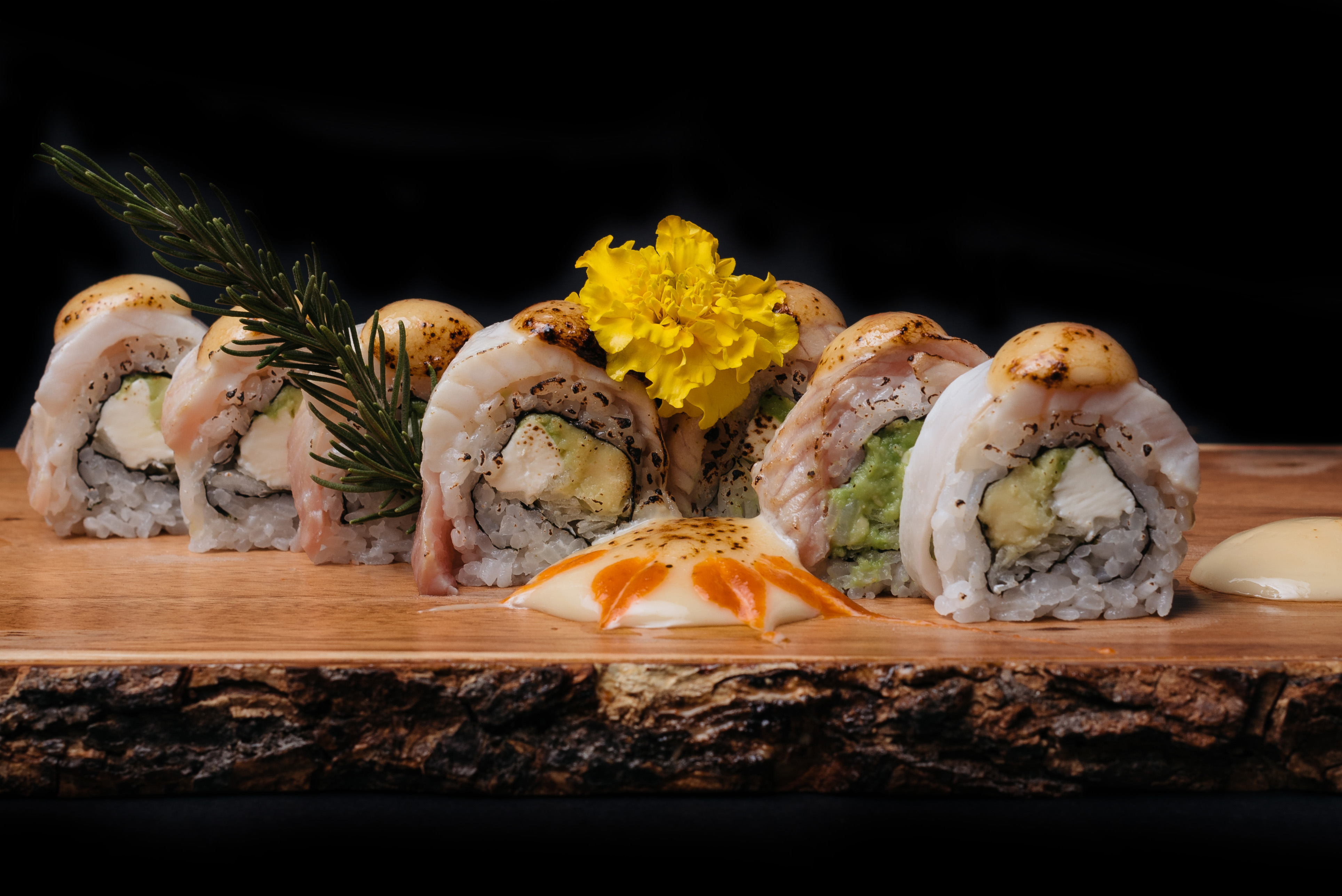 Order Snow White Roll food online from Oji Sushi And Sake Bar store, Pasadena on bringmethat.com