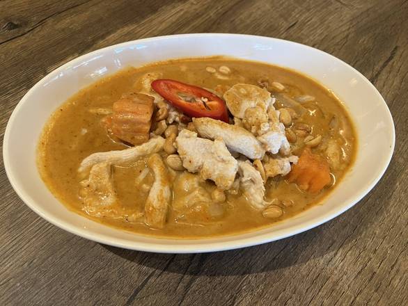 Order Mussaman Curry food online from Nidda Thai Cuisine store, Houston on bringmethat.com