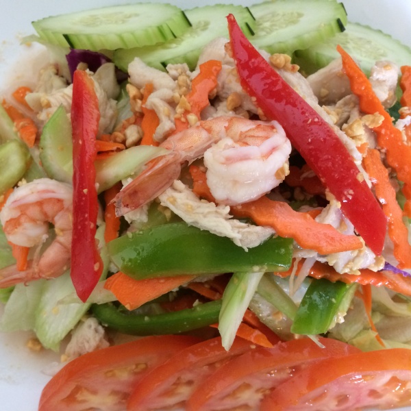Order 23. Yum Yai Salad food online from Siam Bay Thai Cuisine store, El Segundo on bringmethat.com