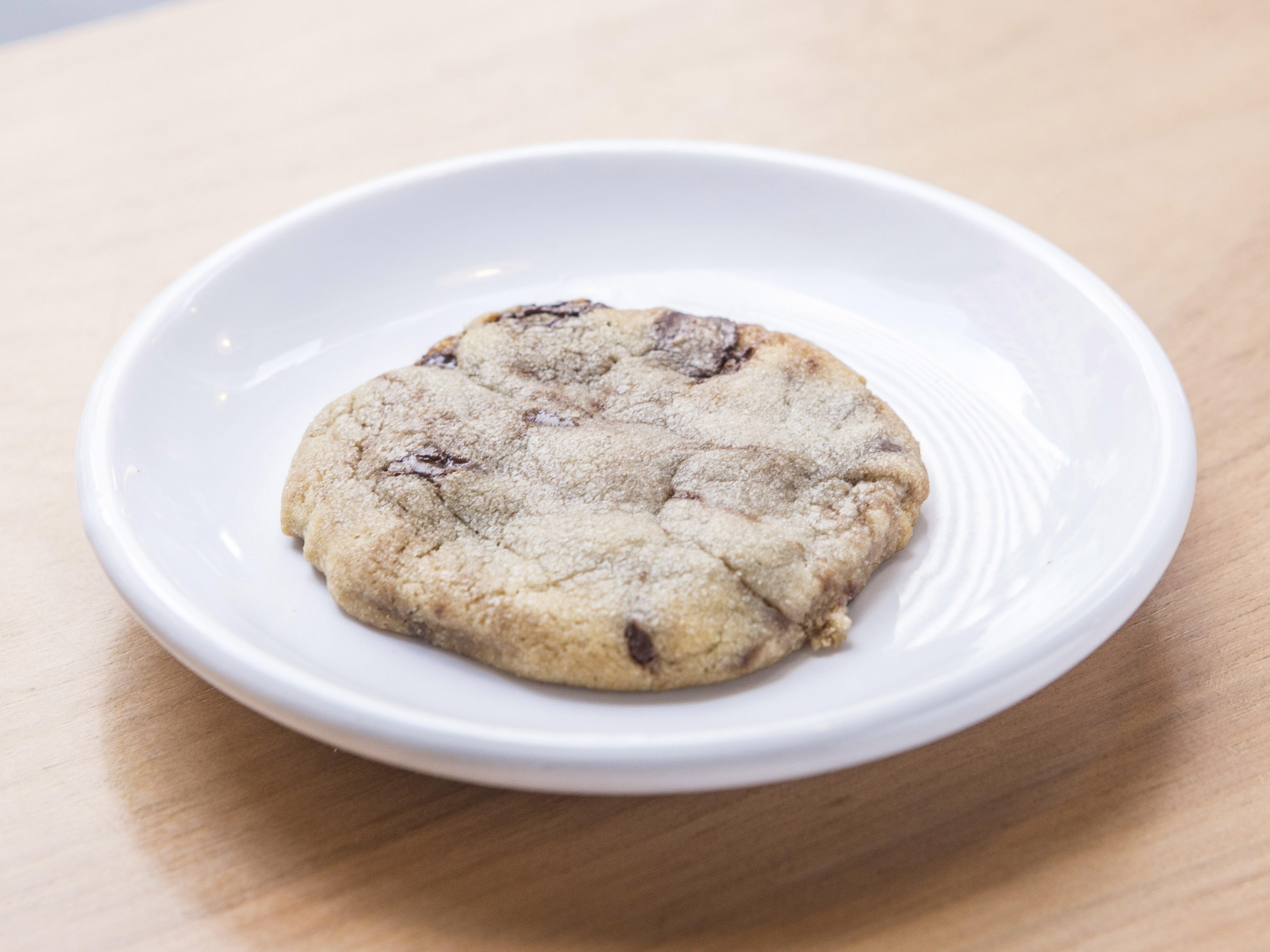 Order House-Made Chocolate Chip Cookie food online from Blue Spoon Coffee Company store, New York on bringmethat.com