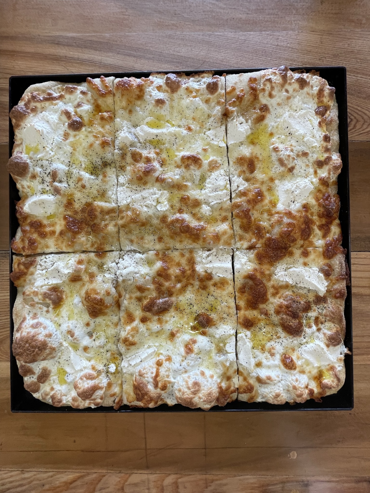 Order White Pizza food online from Sqr Artisan Pizza store, Summit on bringmethat.com