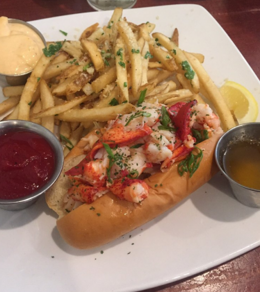 Order Maine Lobster Roll food online from Appaloosa Grill store, Denver on bringmethat.com