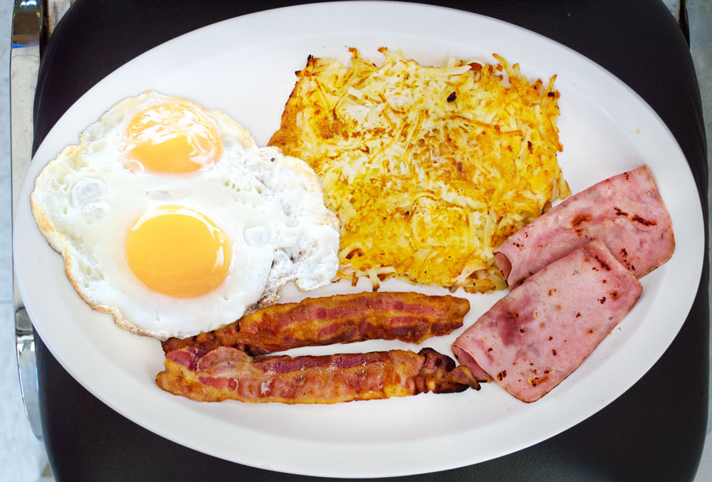 Order Bacon and Eggs Breakfast food online from Playa Las Tunas store, Los Angeles on bringmethat.com