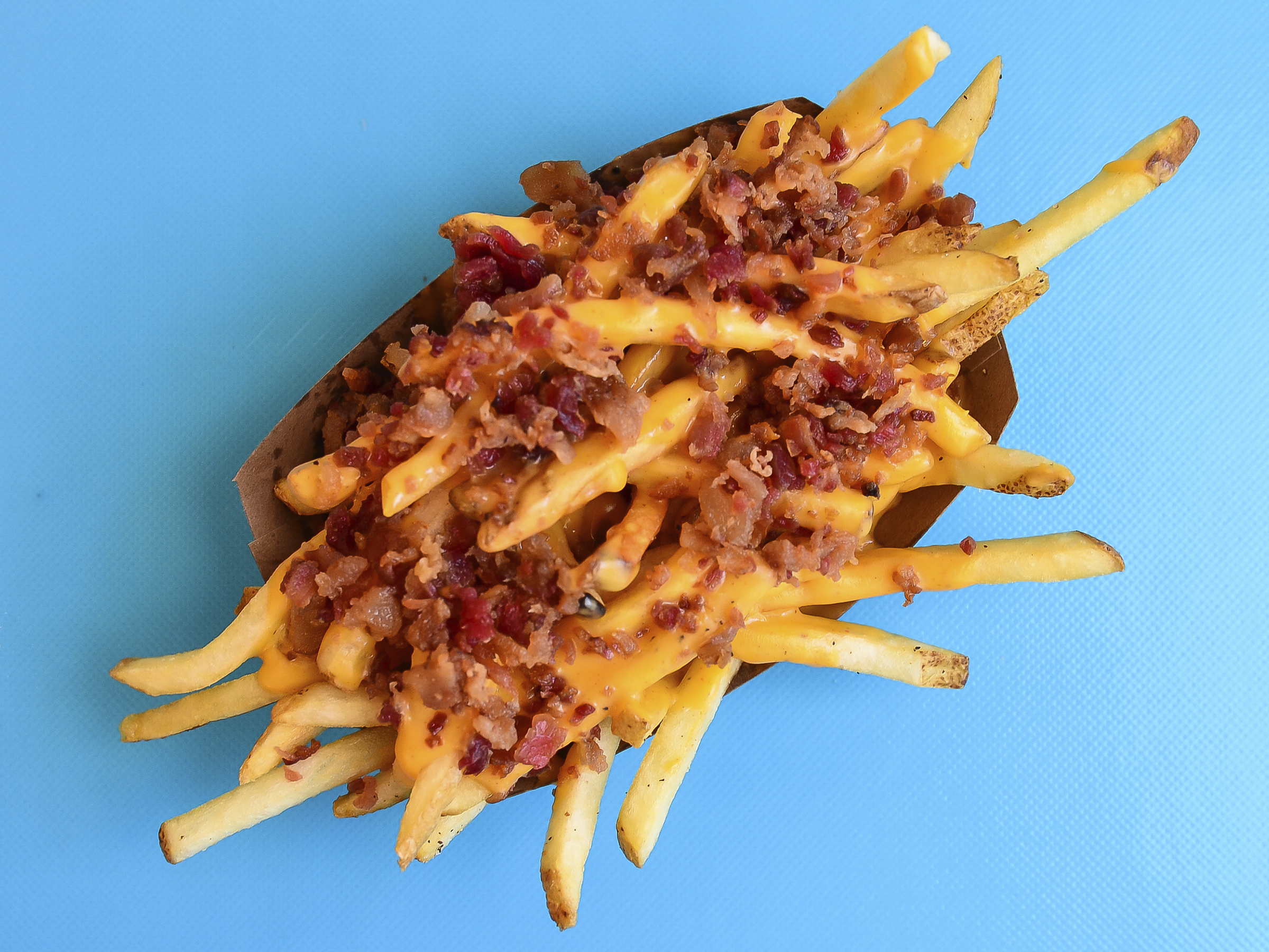Order BACON QUESO FRIES food online from Big Buns store, Reston on bringmethat.com