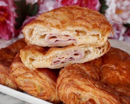Order Ham & Cheese Croissant food online from Cafe Sheera Beverly Hills store, Beverly Hills on bringmethat.com