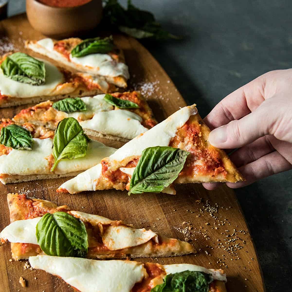 Order Classic Margherita  food online from Dalton's Bar & Grill store, New York on bringmethat.com