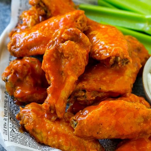 Order Buffalo Wings food online from New York Pizza - Elliston Place store, Nashville on bringmethat.com