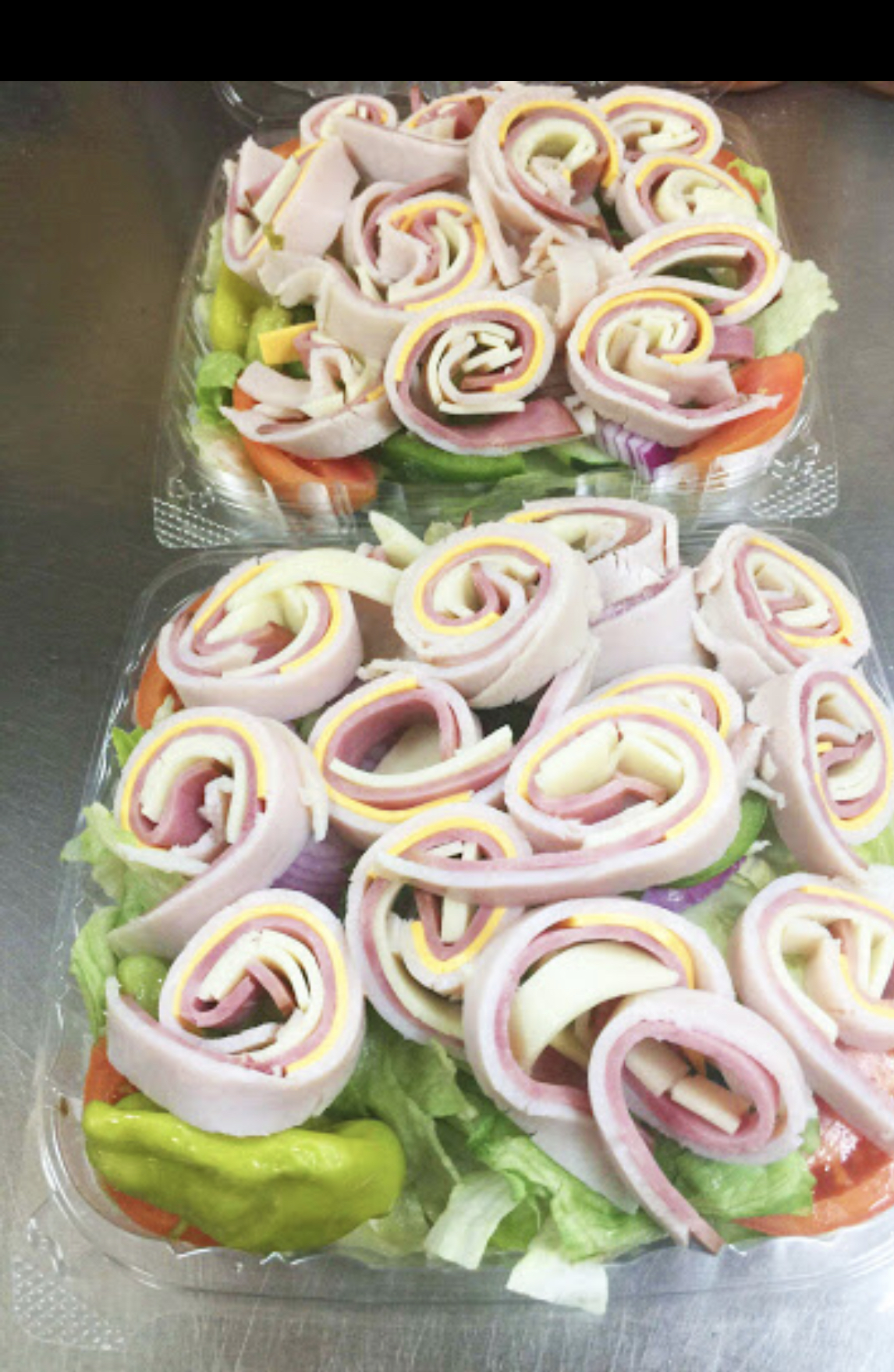 Order Chef's Salad food online from Pizza Ravens store, Glen Burnie on bringmethat.com