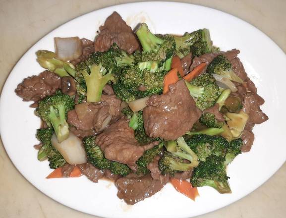 Order Beef with  Broccoli food online from Mongolian Grill store, Graham on bringmethat.com
