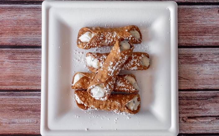 Order Cannolis  (5 pcs) food online from Livermore Big Apple Pizza store, Livermore on bringmethat.com