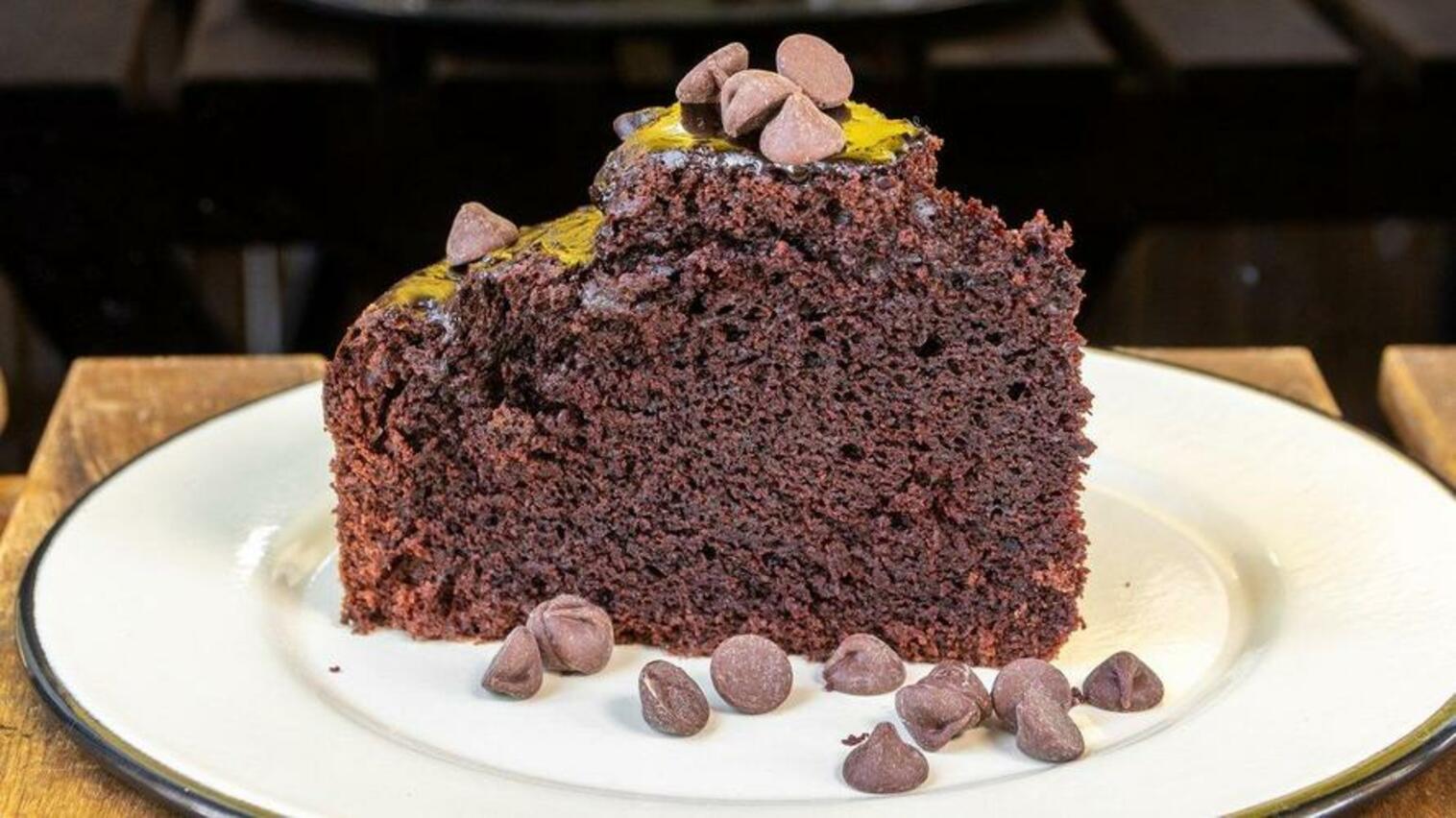 Order Cake: Chocolate Slice food online from Chef Tanya's Kitchen store, Palm Springs on bringmethat.com
