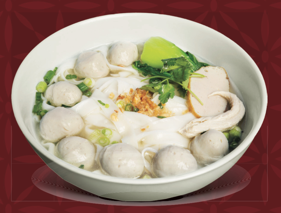 Order 13. Chiu Chow Housemade Fish Ball Big Noodle Soup food online from Kim Chuy Restaurant store, Los Angeles on bringmethat.com