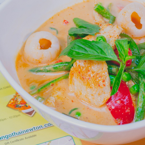 Order C7. Lychee Curry food online from Mango thai cuisine store, West Newton on bringmethat.com