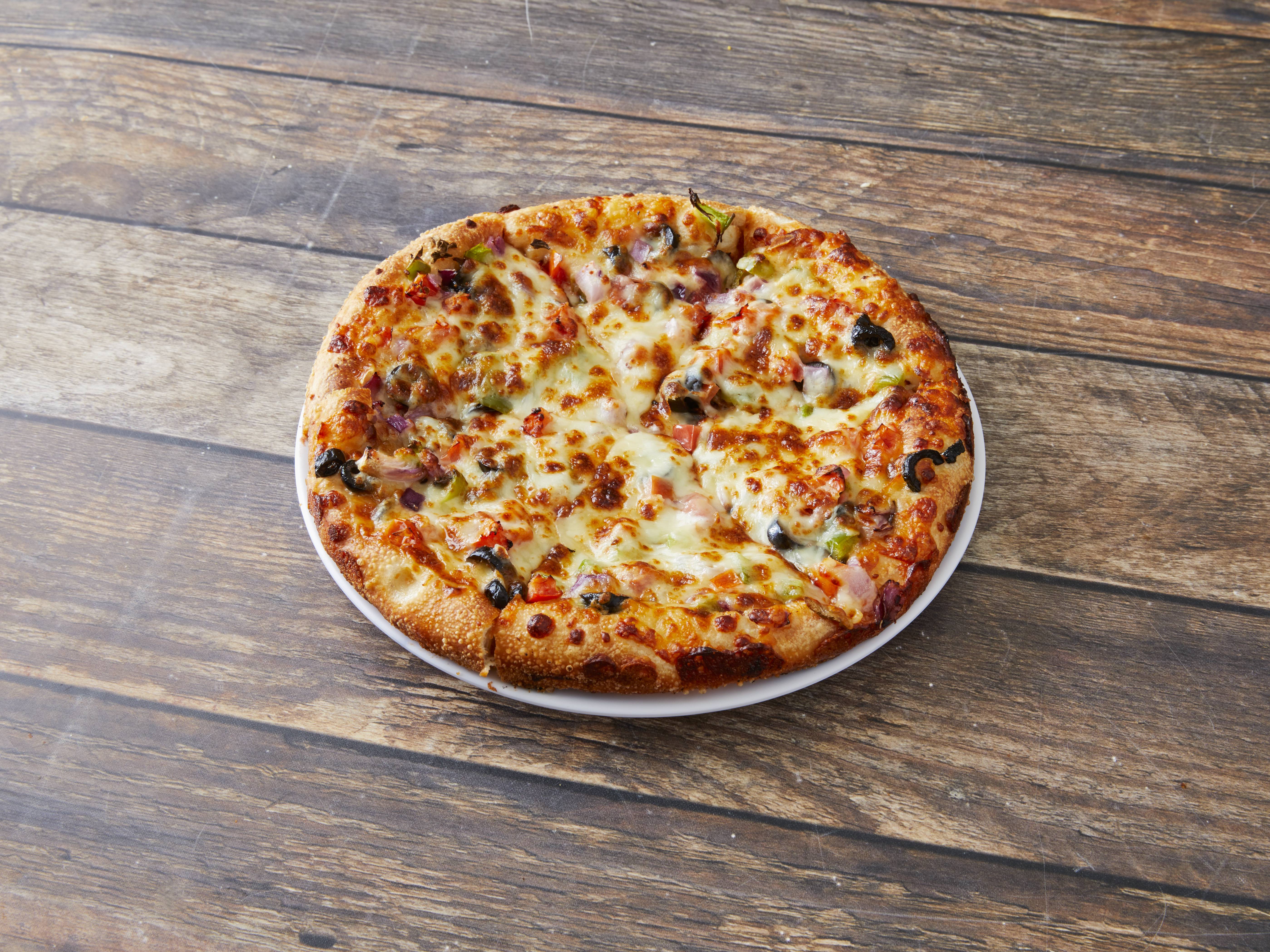 Order Veggie Pizza food online from Papa Pizza store, Detroit on bringmethat.com