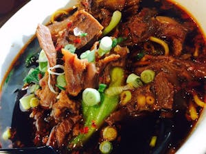 Order 144. Beef Noodle Soup 秘制牛肉汤面(红烧/香辣） food online from Jade Garden store, Lawrence on bringmethat.com