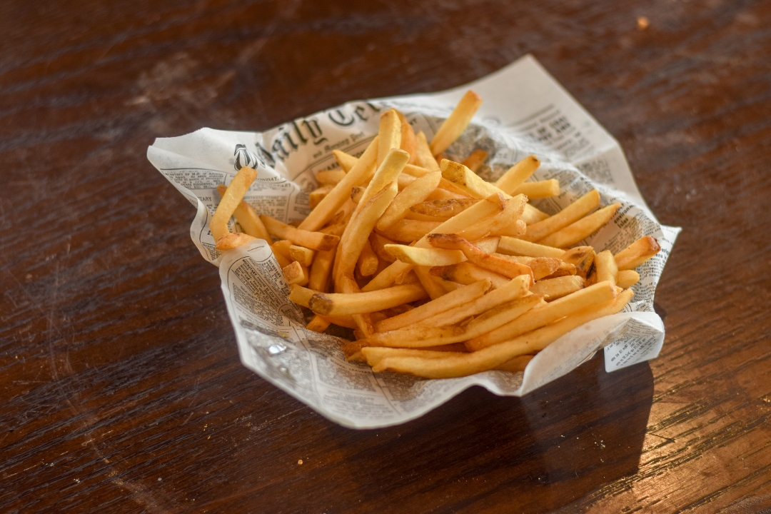 Order Regular Fries food online from Andrea Pizza store, Minneapolis on bringmethat.com