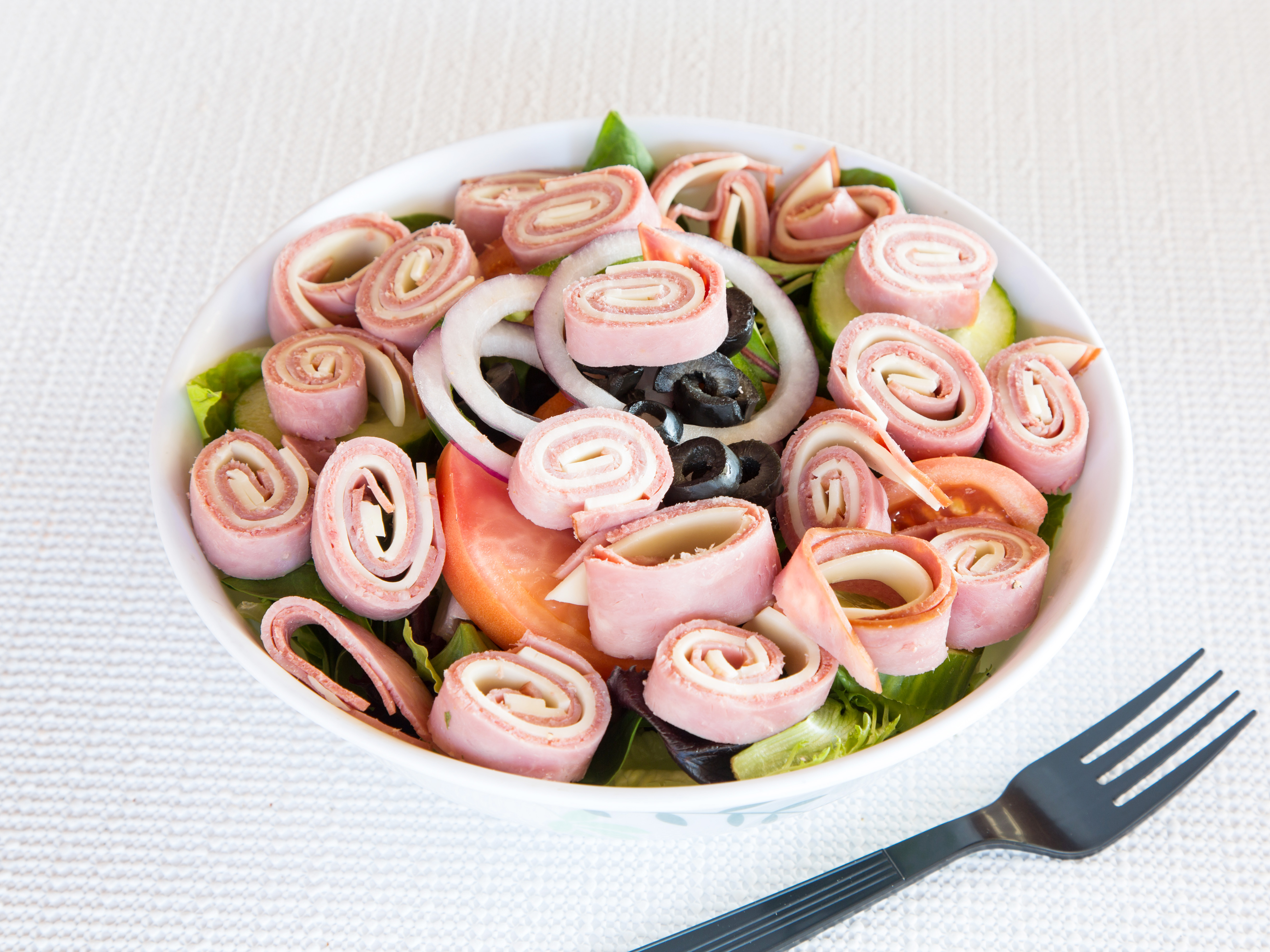 Order Antipasto Salad food online from Villa Pizza store, South Plainfield on bringmethat.com