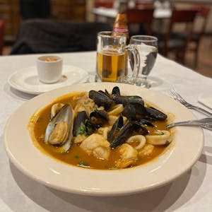 Order Parihuela Soup food online from Inti store, Manhattan on bringmethat.com