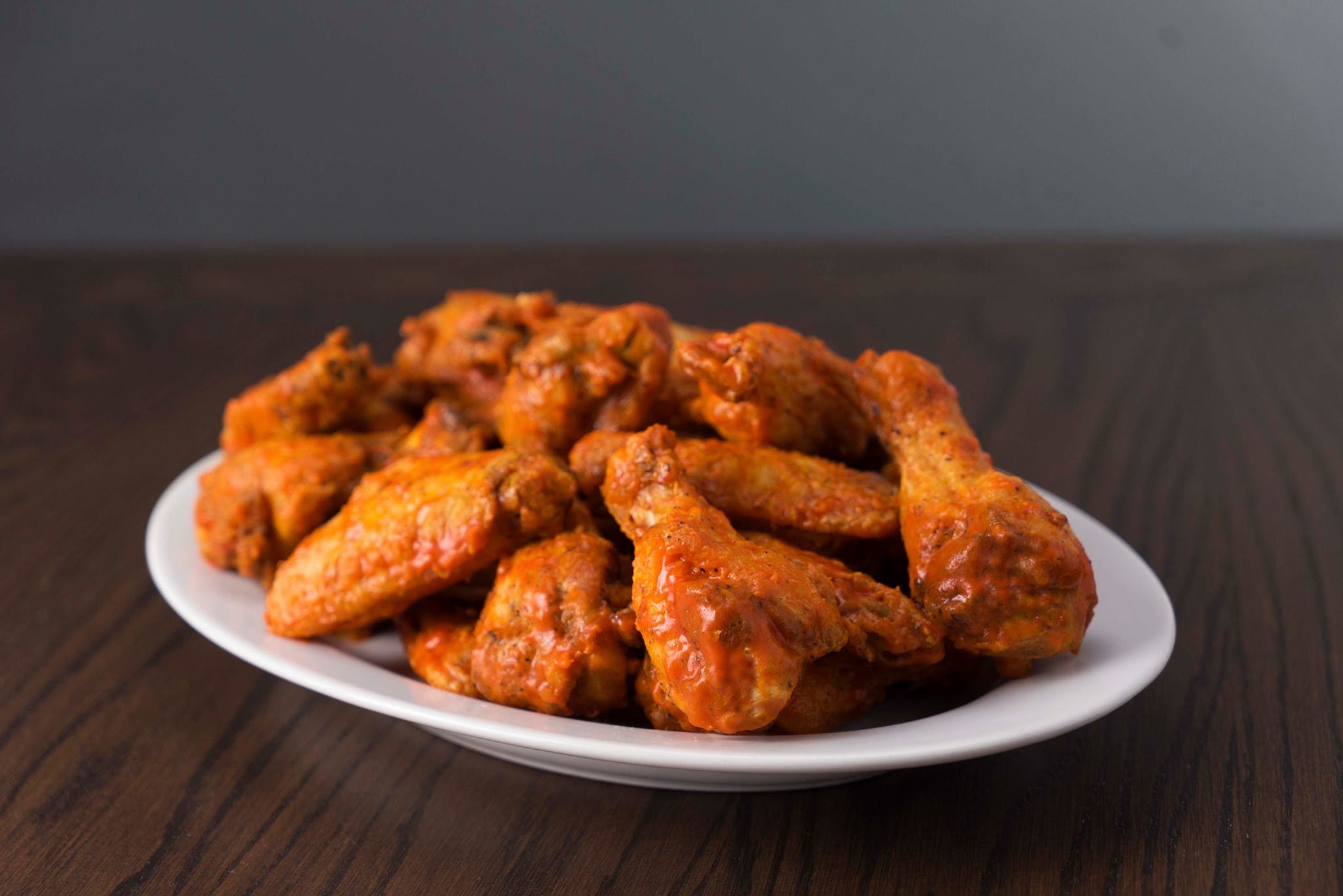 Order 12 Pieces Chicken Wings Monday Special - Special food online from Rosati Pizza store, Maricopa on bringmethat.com