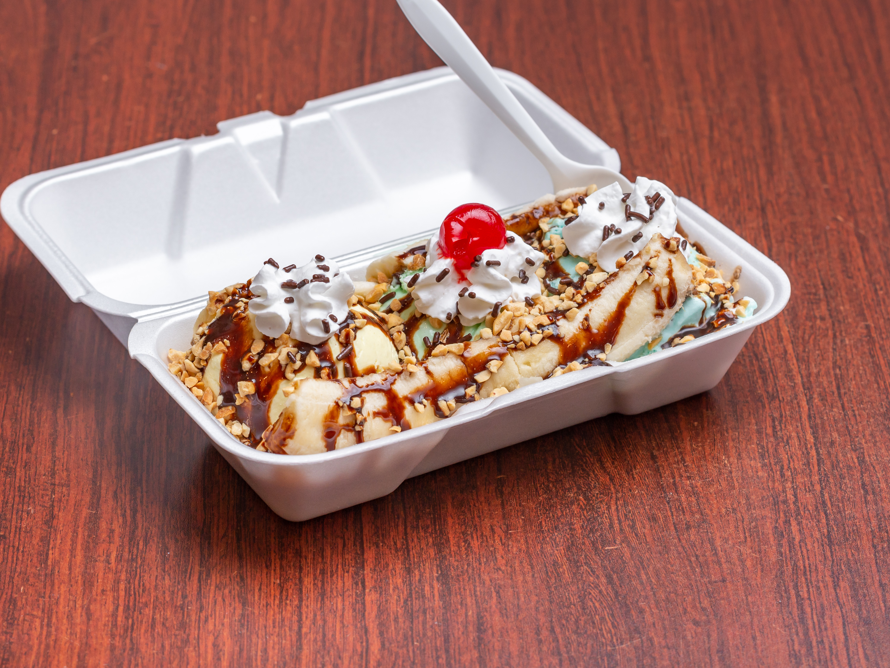 Order Banana Split food online from Taylor Ice Cream Parlor store, Chester on bringmethat.com