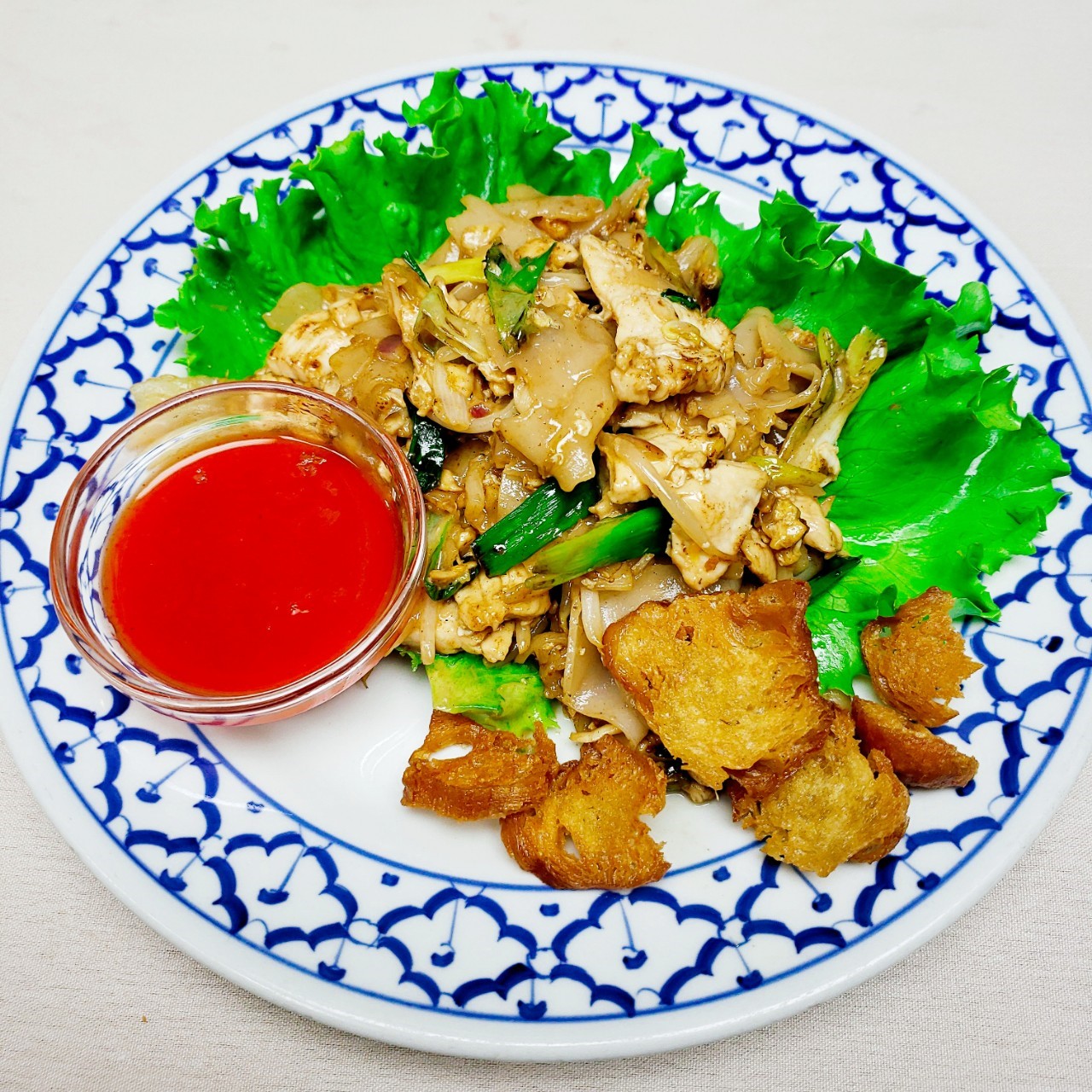 Order Kua Gai Lunch Special food online from Thai Villa store, New York on bringmethat.com