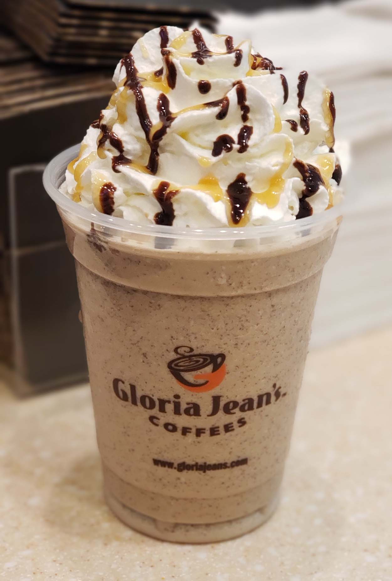 Order Ultimate Cookie Chiller food online from Gloria Jean's Coffees store, Rochester on bringmethat.com
