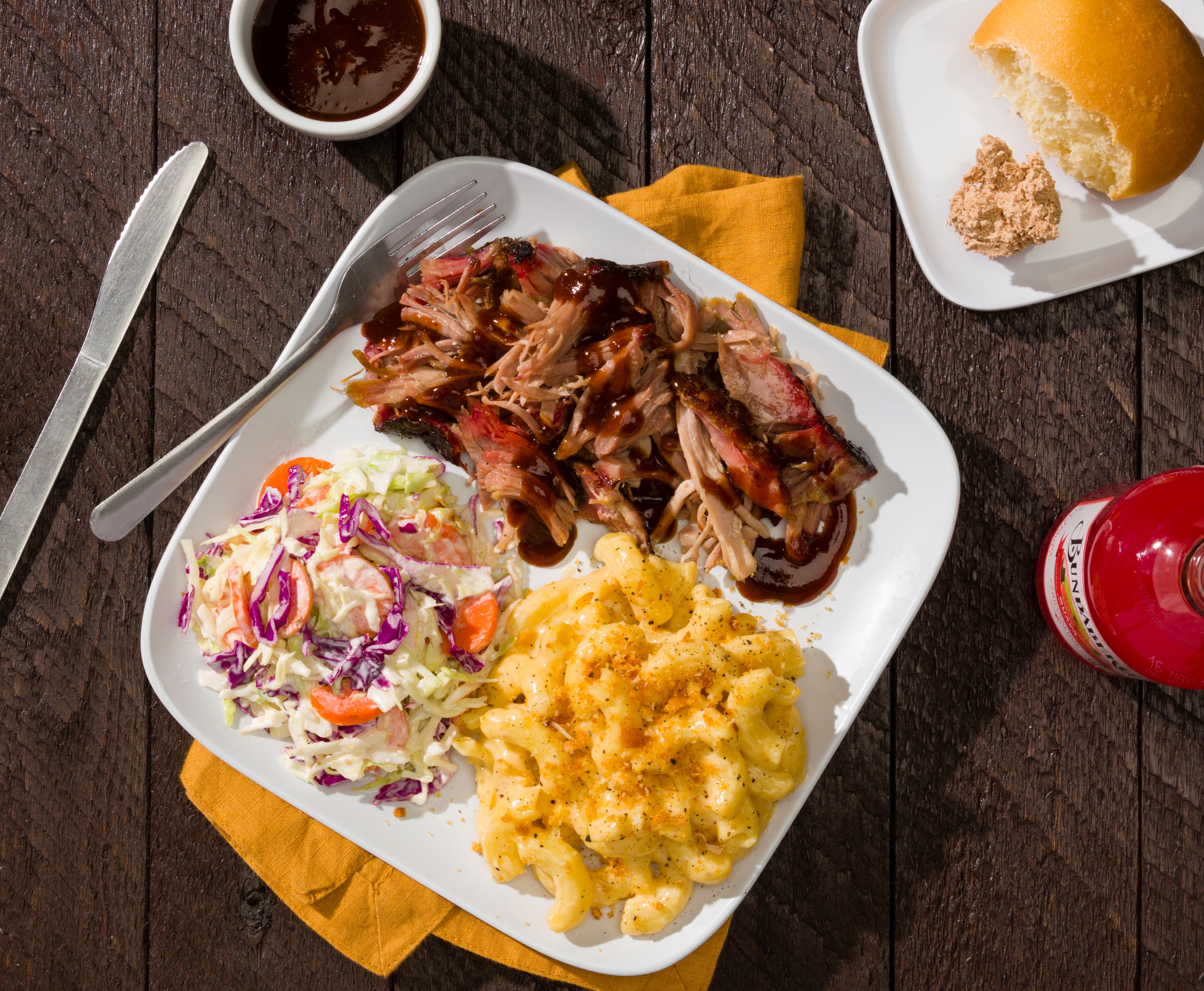 Order 1 Meat Platter food online from Wallabys Smokehouse store, American Fork on bringmethat.com