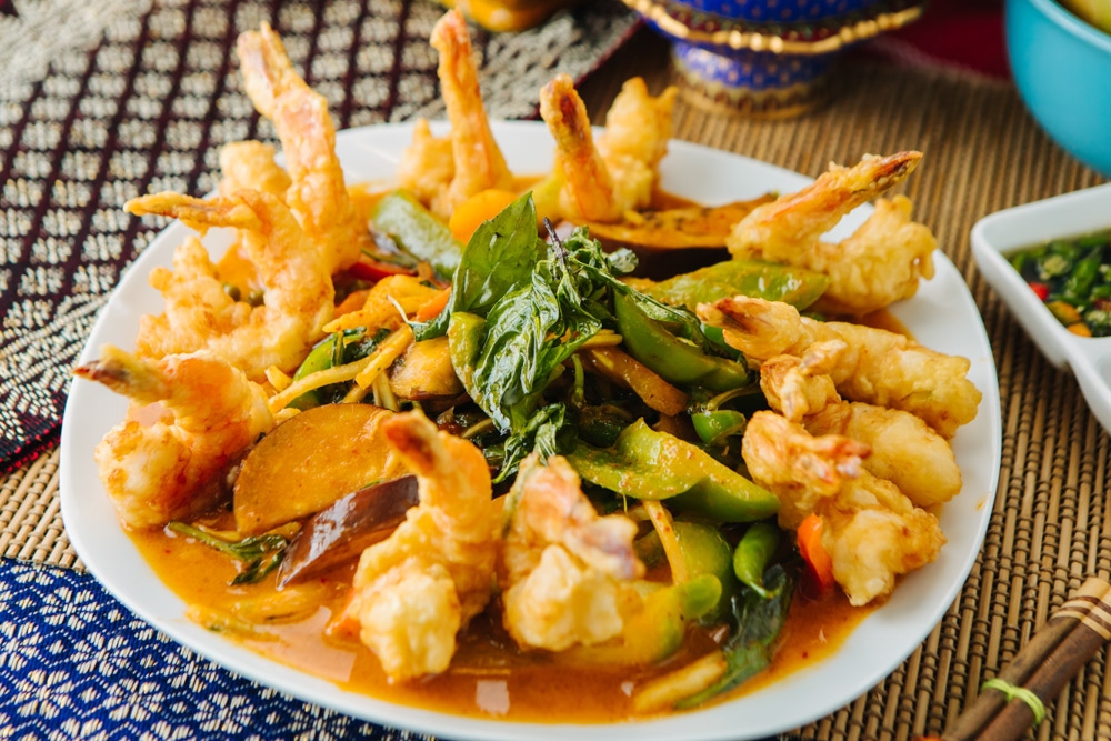 Order Jungle Curry Shrimp food online from Banana Leaf Thai Cuisine store, Dallas on bringmethat.com