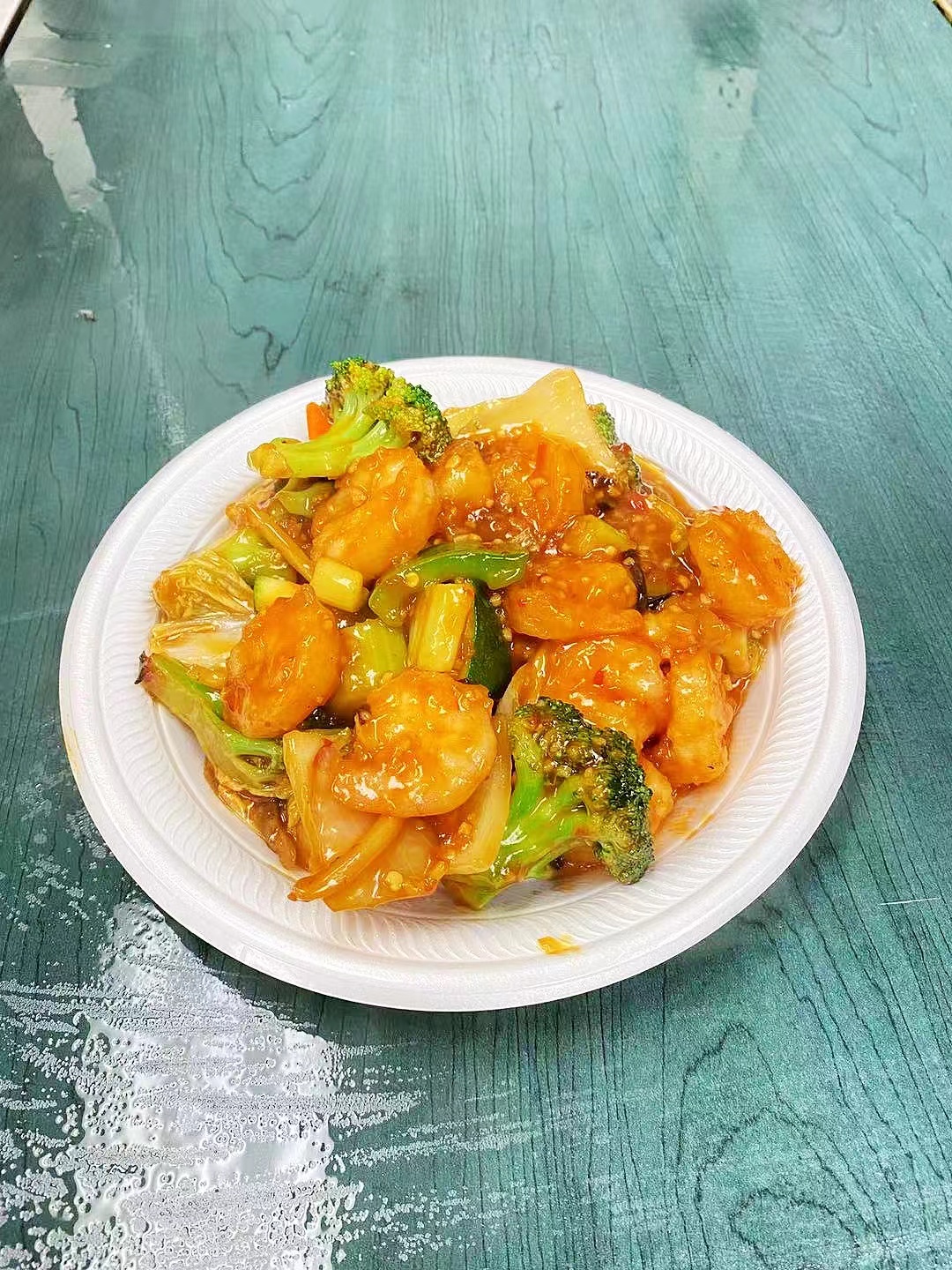Order Shrimp w/Hot Gralic Sauce food online from Panpan Wok store, Oceanside on bringmethat.com