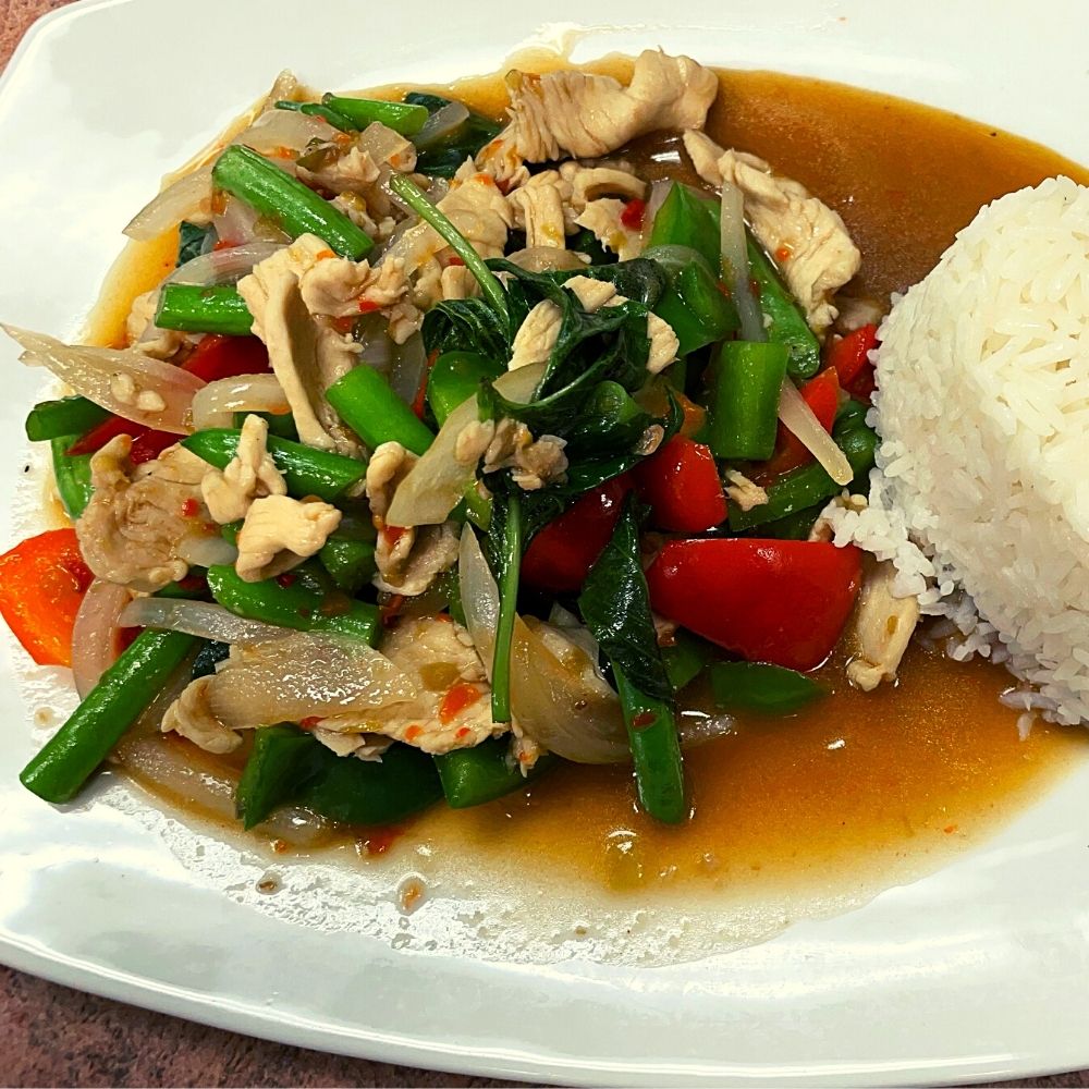 Order L-4. Pad Kra Praw Lunch Special food online from Ploy Thai Cuisine store, The Woodlands on bringmethat.com