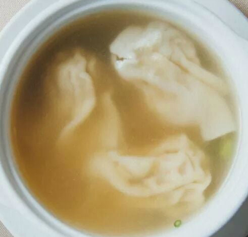 Order Wonton Soup food online from Cafe evergreen store, New York on bringmethat.com