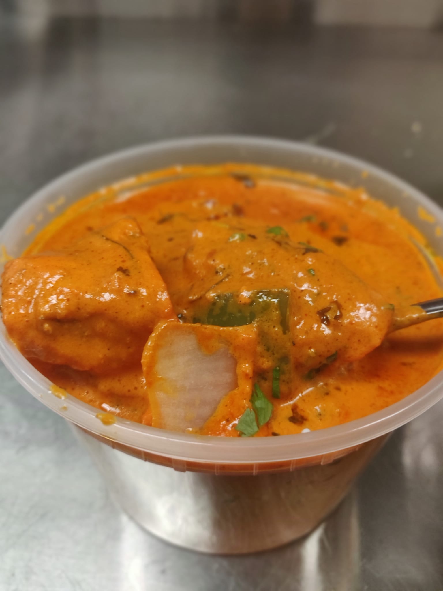 Order Chicken Tikka Masala Curry food online from Hyderabad Biryani House store, Rochester on bringmethat.com