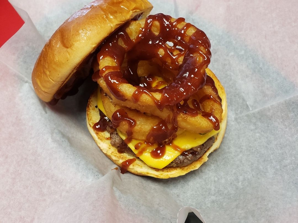 Order Uptown (Onion Ring Burger) food online from Slim's store, Chicago on bringmethat.com