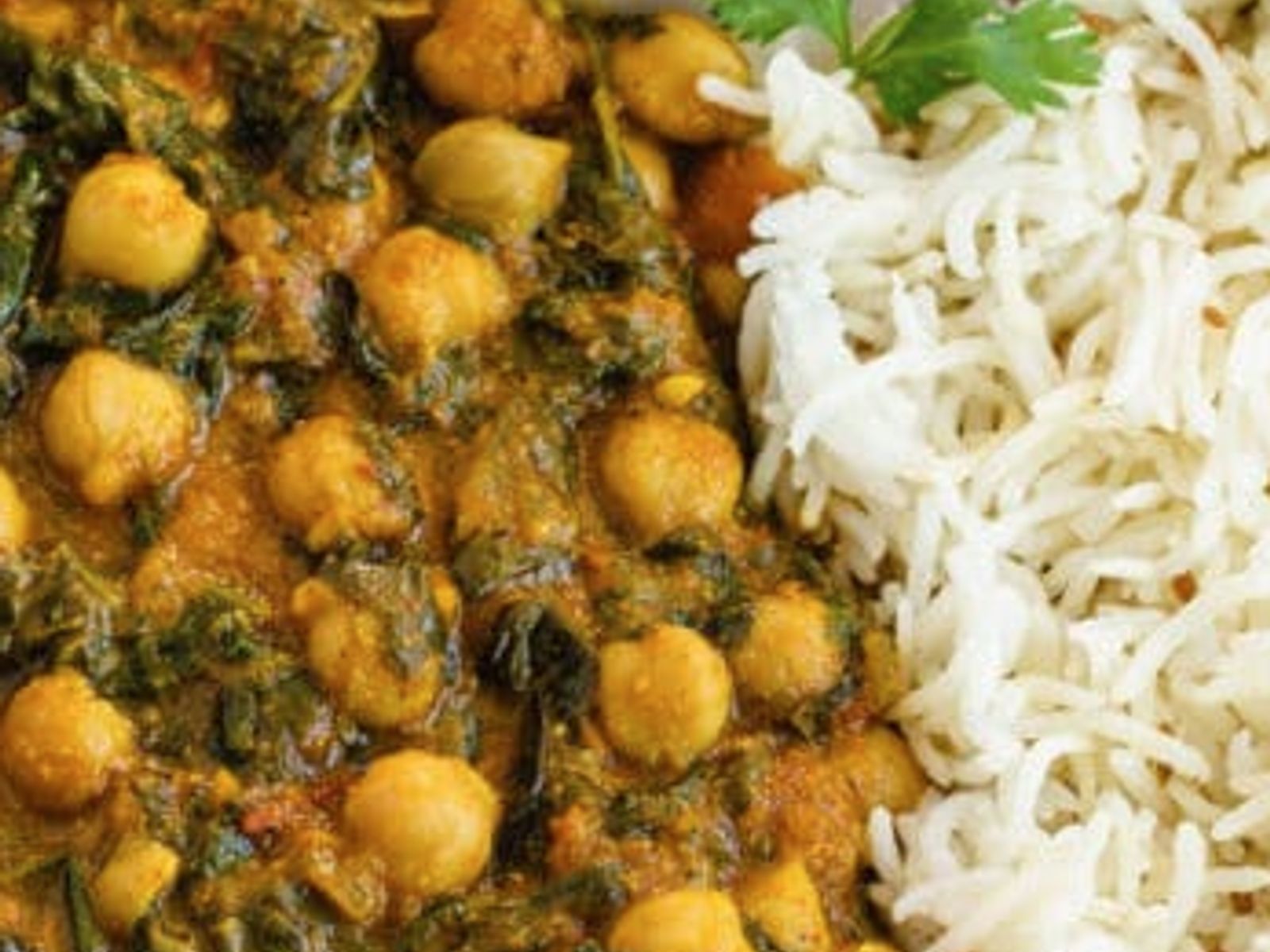 Order Palak Chana food online from Curry Home store, Pittsburgh on bringmethat.com