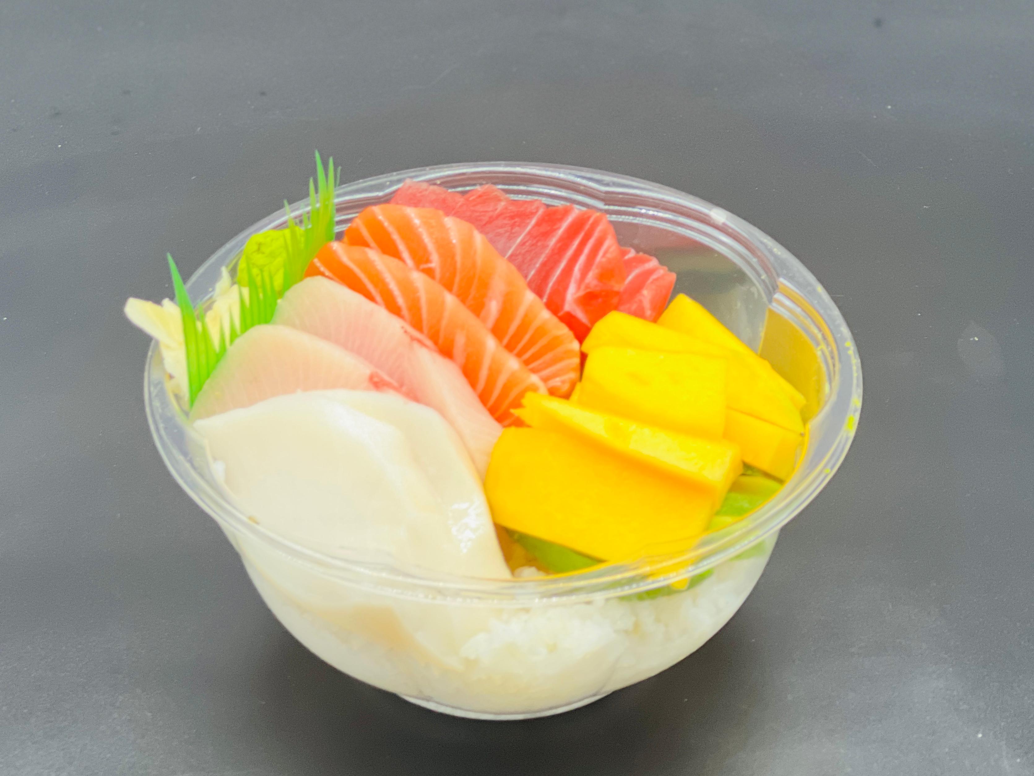 Order Sashimi Chef Deluxe Bowl food online from I Sushi Inc. store, Ridgewood on bringmethat.com