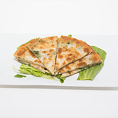 Order Scallion Pancakes 葱油饼 A food online from Jin's Fine Asian Cuisine store, Brookline on bringmethat.com