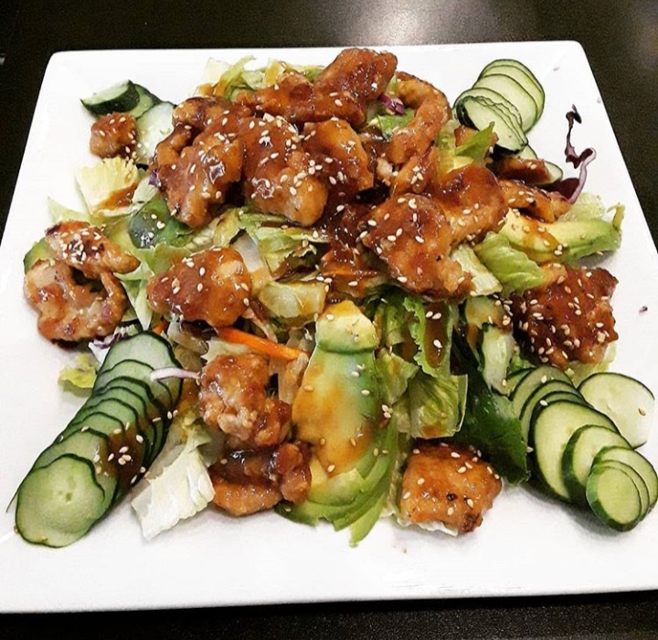 Order Garlic Chicken Salad  food online from Sushi Dragon store, Sun Valley on bringmethat.com
