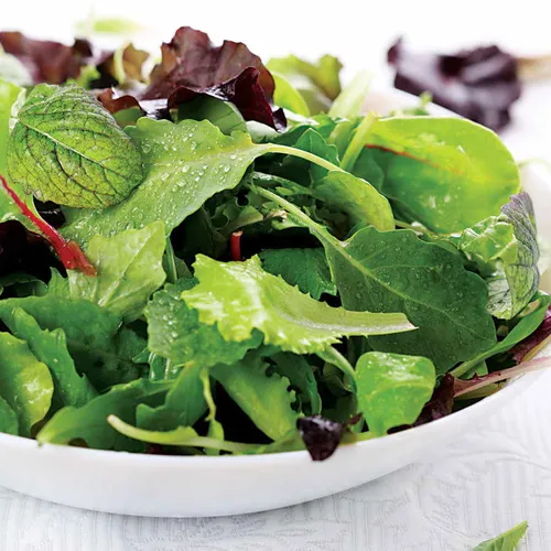 Order The Antioxidant Salad food online from Dulce Vida Juice Bar store, Hanover Park on bringmethat.com